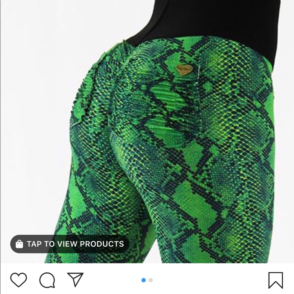 Cute booty  new ! lounge/bombshell